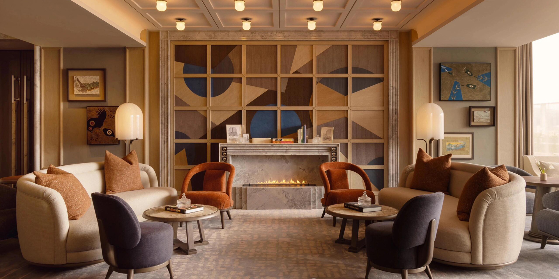 Hongkong, Capella